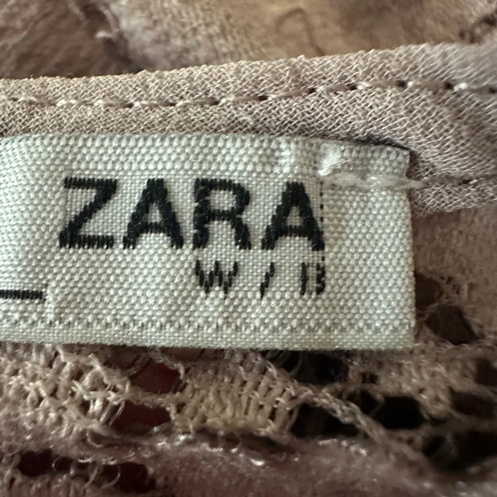 EUC Zara Brown Bishop lace Sleeve Blouse